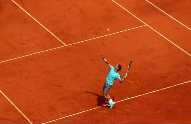 紅土場地便宜？可能是假紅土場地