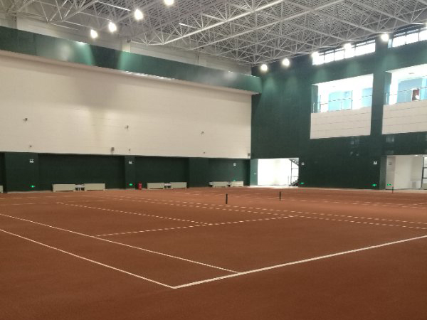 什么是紅土網(wǎng)球場